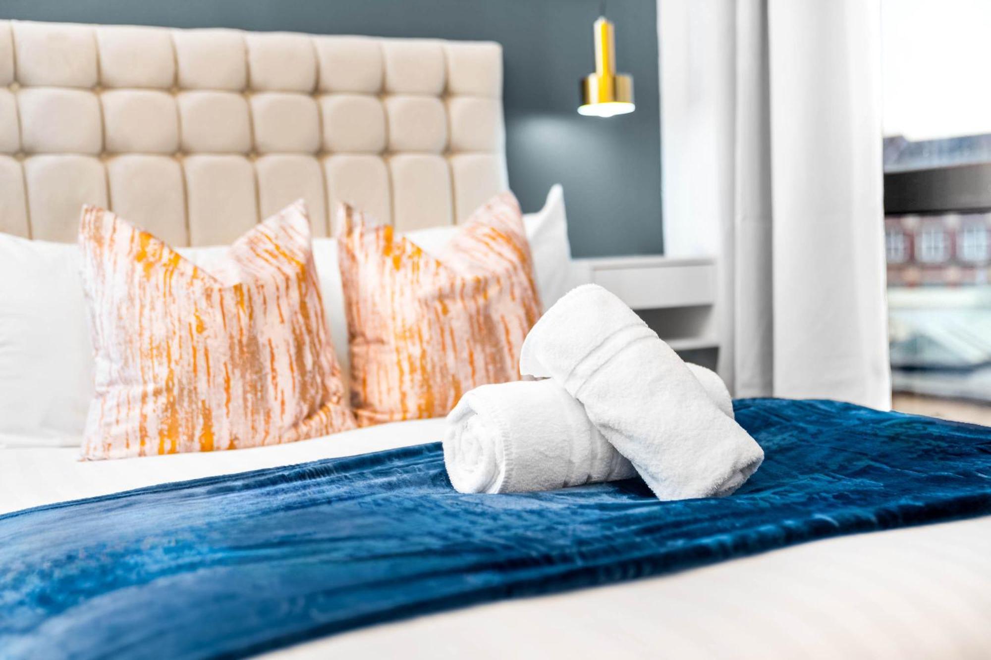 Luxury Two Bedroom Apartment - City Ceentre - Balcony - Jq - Netflix & Wifi - 11B Birmingham Eksteriør billede